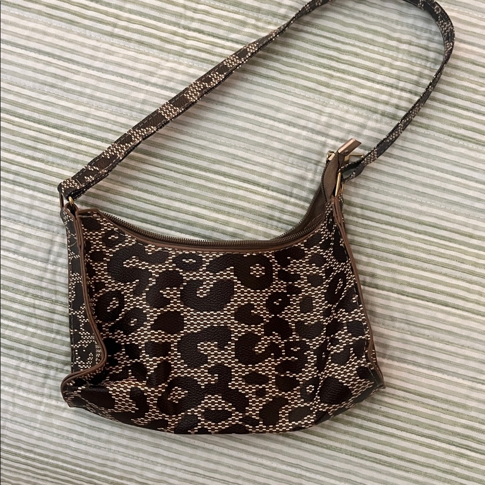 Leopard Print Shoulder Bag
